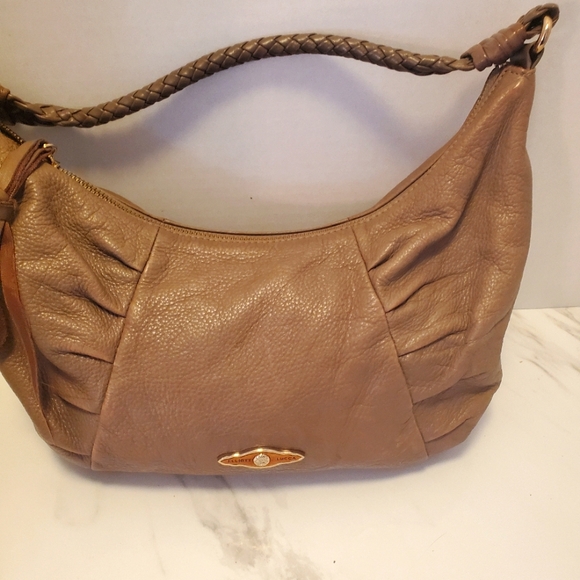 Brown Elliott Lucca Shoulderbag - Picture 1 of 6